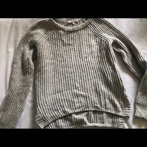 ❗️SOLD❗️Madewell Gray Cable Knit Crew Neck Sweater